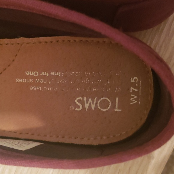 Tom's shoes - Picture 4 of 4